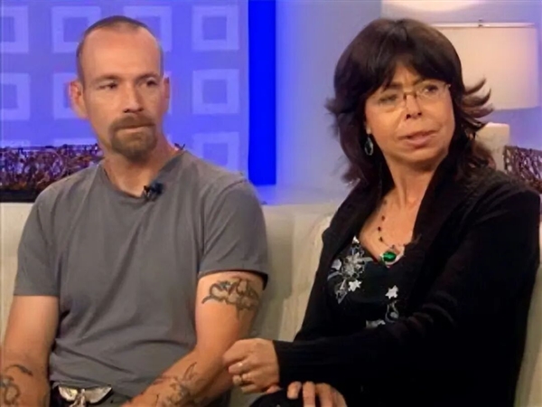 香港娛樂城：两次车祸后女子患罕见失忆症：记忆会自动清除 每次醒来都是1994年！