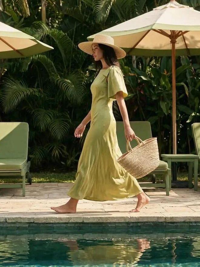 on9star娛樂：时髦女人都爱“这件单品”，太适合夏天了！